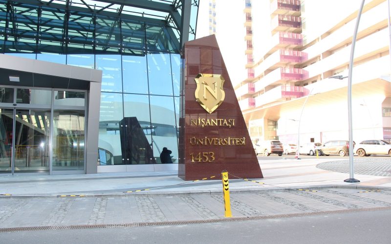 نيشان تاشي1