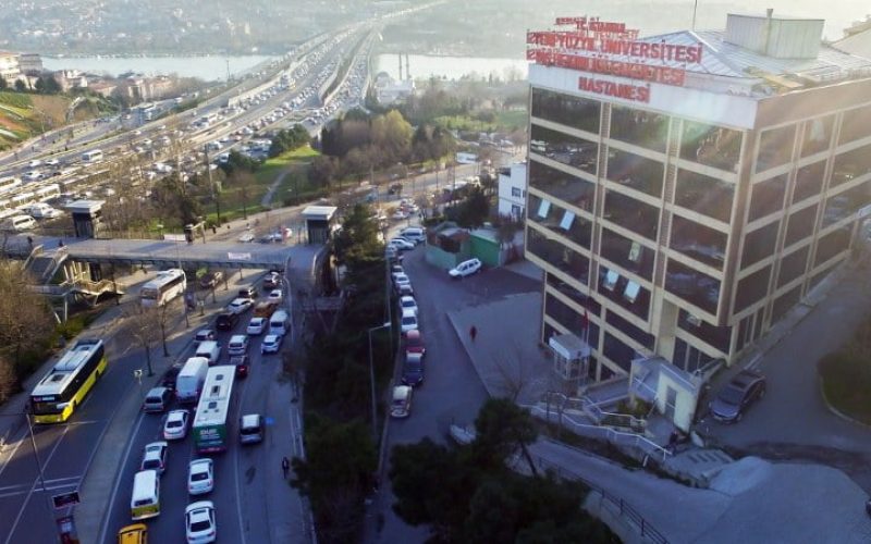 جامعة يني يوزيل